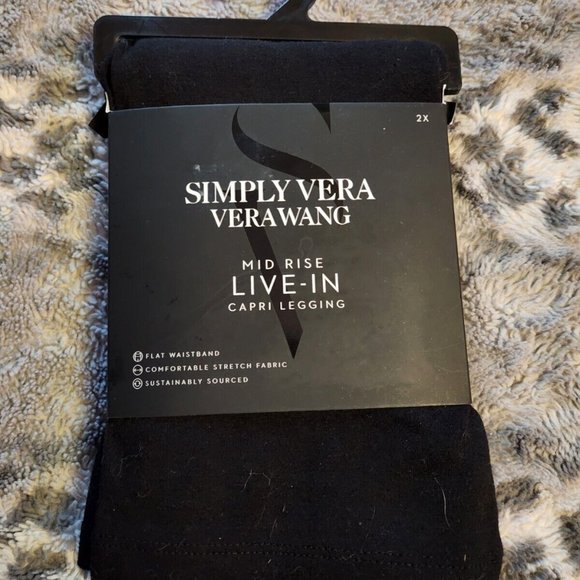 Simply Vera Wang Black Mid-Rise Live-In Capri Legging Sz 2X NWT - Picture 1 of 3
